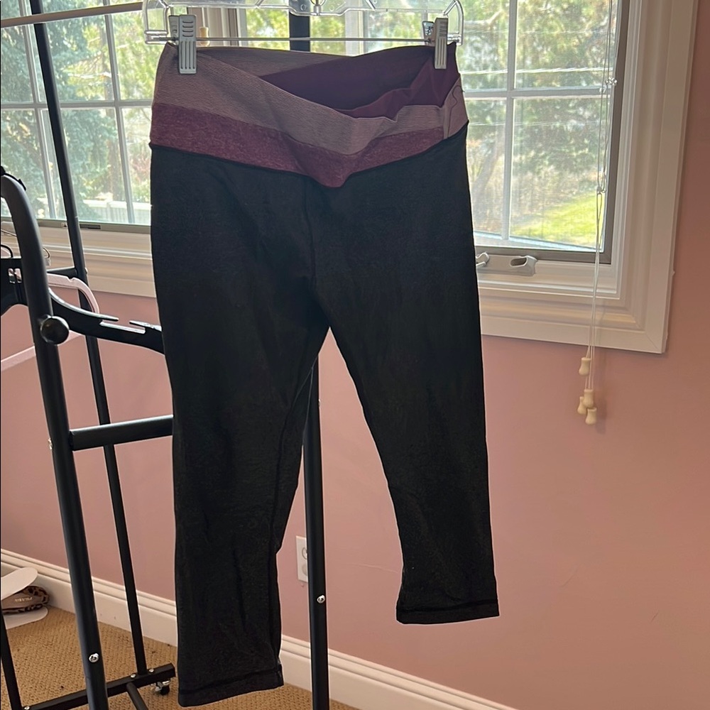 Lululemon workout cropped leggings
